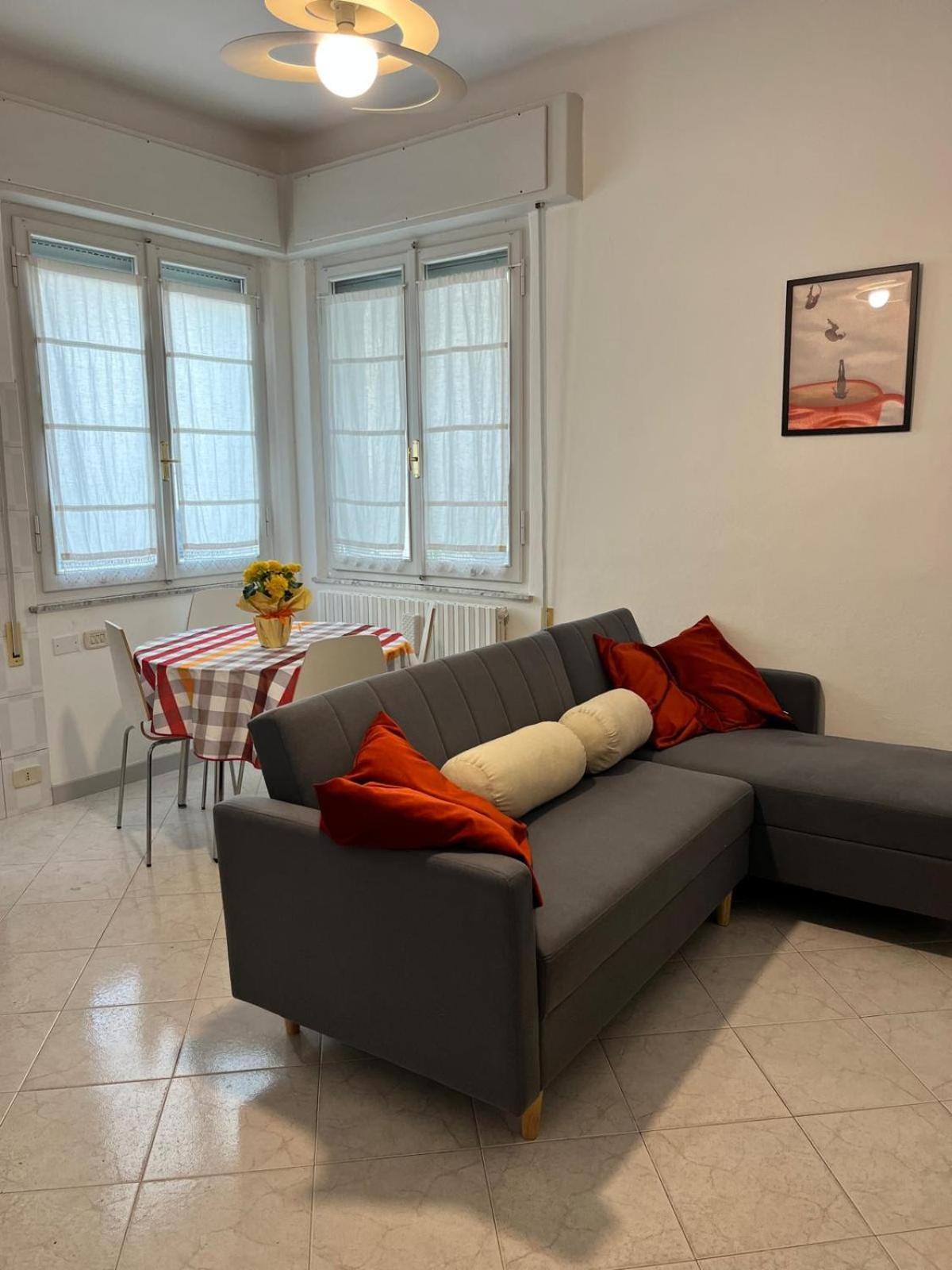 Casa Dell'Opera Apartment Pesaro Luaran gambar